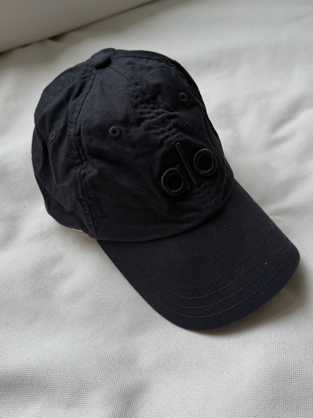 ALO Yoga Black Logo Baseball Hat